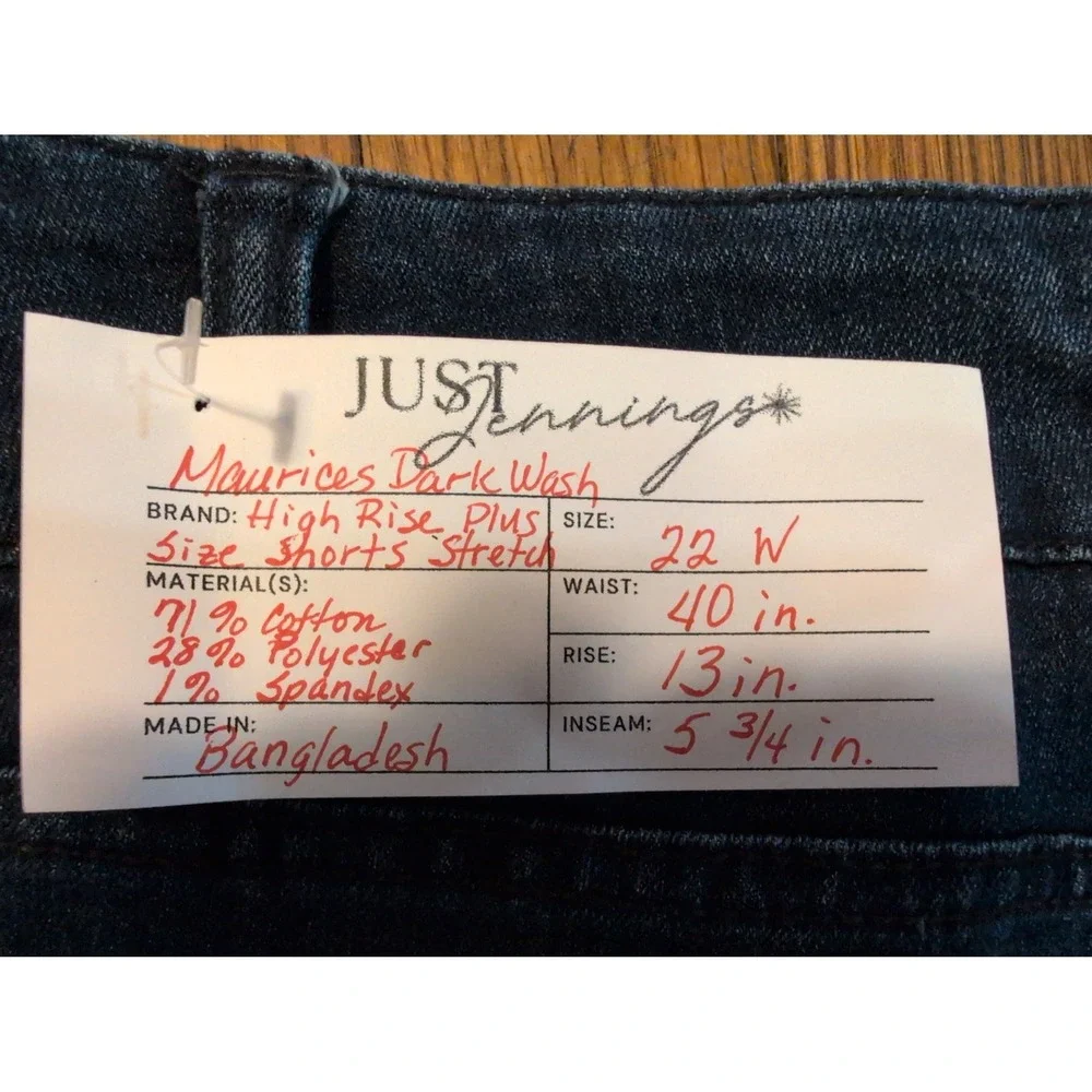 Maurices High Rise Plus Size Dark Wash Denim Shorts Blue Stretch 22W‎ Plus
